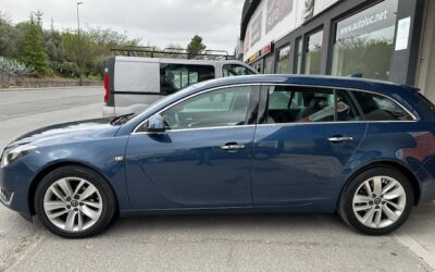 OPEL INSIGNIA ST